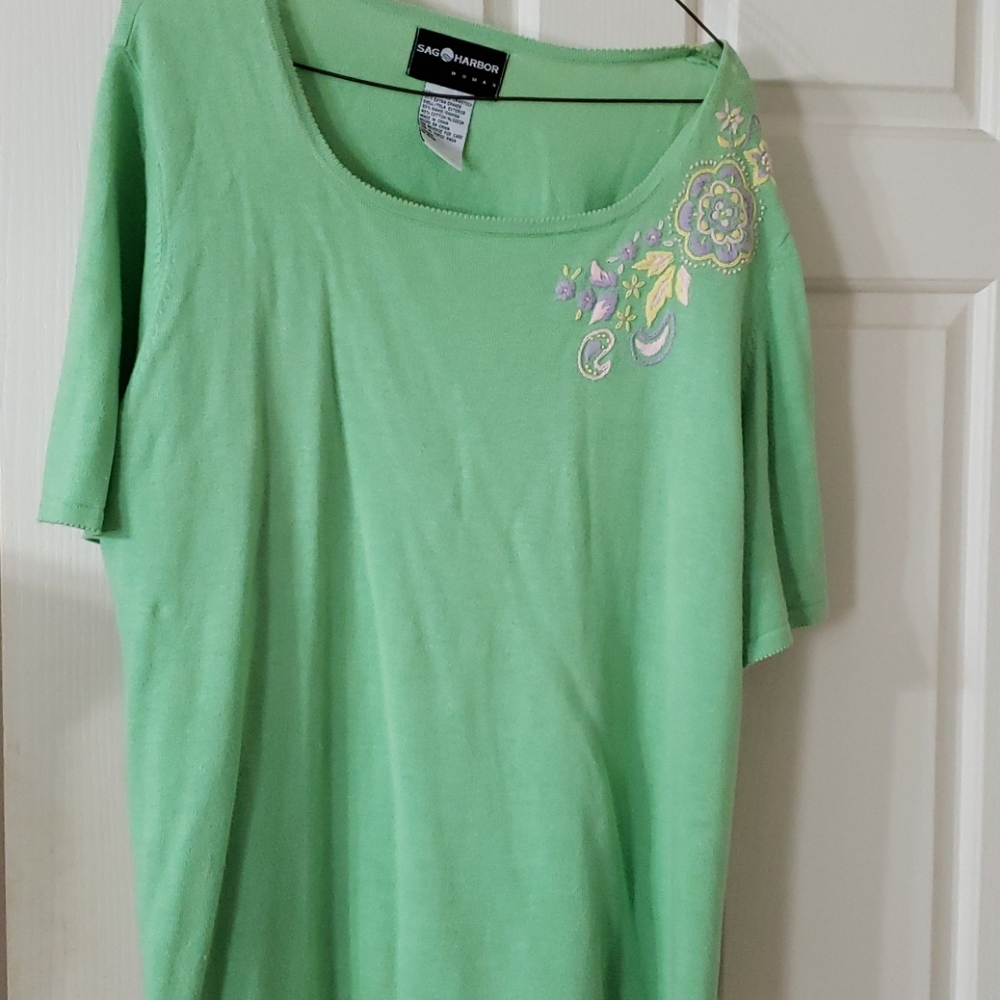Woman Size Sag Harbor Skirt Set